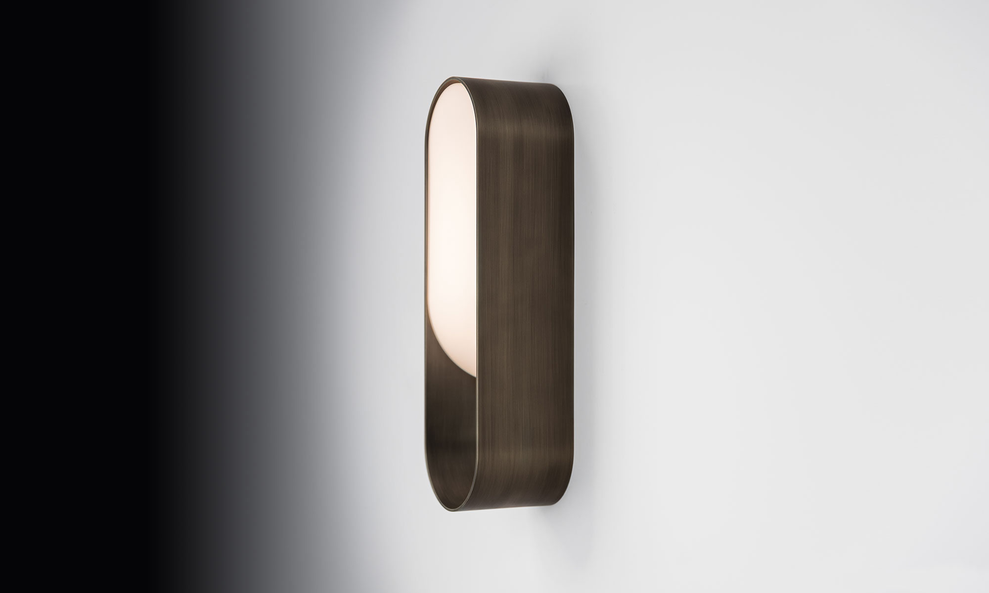 Boyd Loop Single Sconce 04
